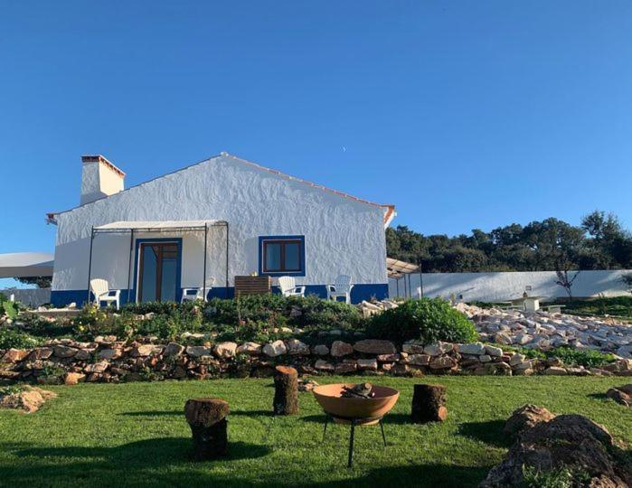 Herdade Da Maridona - Agroturismo Эштремош Экстерьер фото